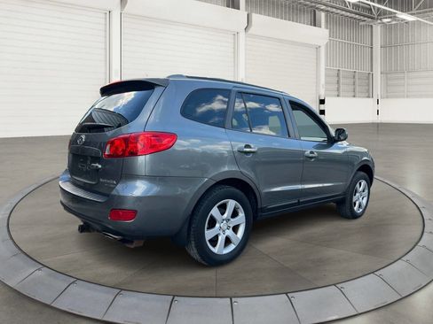 Used 2009 Hyundai Santa Fe Limited w/ Navigation Pkg 5 AWD/4WD image 3