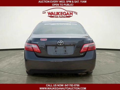 Used 2007 Toyota Camry LE FWD image 4