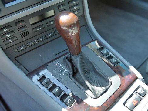 Used 2006 BMW 325Ci Convertible image 27