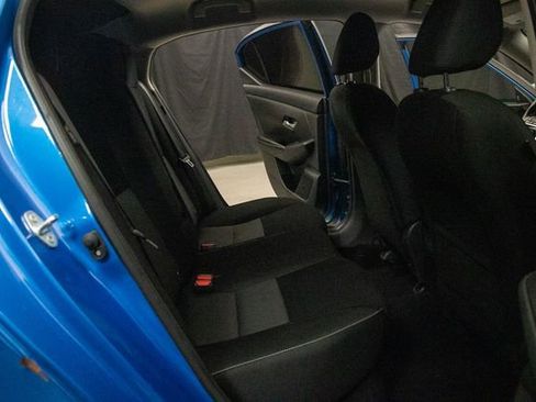 Used 2022 Nissan Sentra SV FWD image 17
