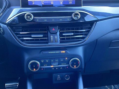 Used 2024 Ford Escape ST-Line image 31