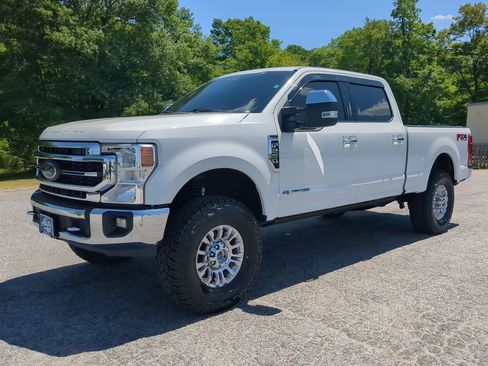 Certified 2022 Ford F250 Lariat w/ Lariat Ultimate Package image 6