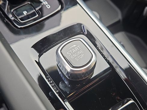 New 2026 Volvo XC60 T8 Plus w/ Protection Package Premier image 15