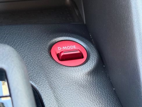 Used 2024 Nissan Z NISMO w/ Floor Mat Package RWD image 30