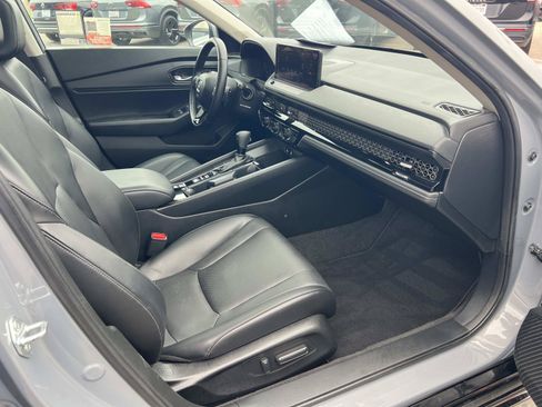 Used 2024 Honda Accord EX-L image 29