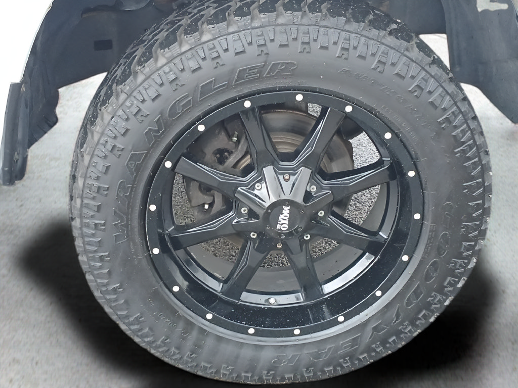 Used 2019 RAM 1500 Express AWD/4WD image 32