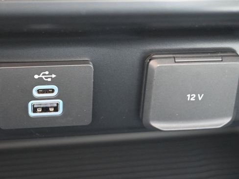 New 2026 Ford F550 4x4 Supercab Super Duty image 15