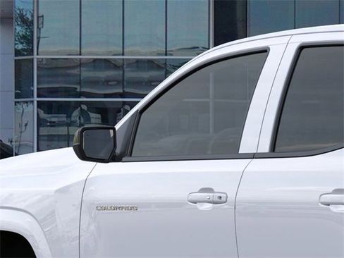 New 2026 Chevrolet Colorado LT image 12