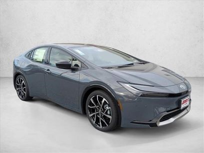 New 2026 Toyota Prius SE