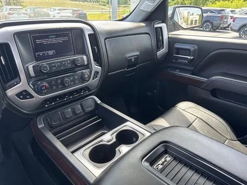 Used 2018 GMC Sierra 1500 SLT w/ SLT Premium Package AWD/4WD image 12