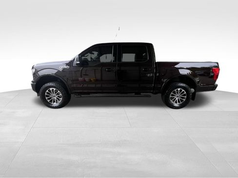 Used 2019 Ford F150 XLT w/ Equipment Group 302A Luxury AWD/4WD image 9