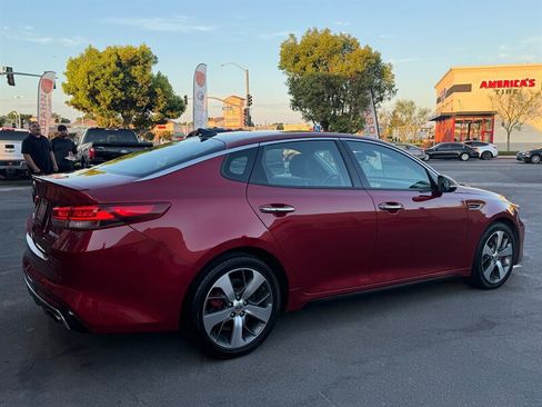 Used 2018 Kia Optima SX w/ Technology Package FWD image 17