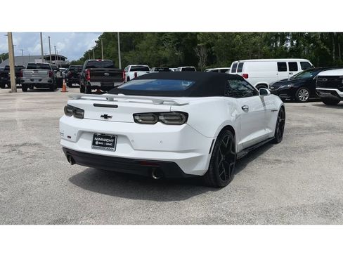Used 2019 Chevrolet Camaro SS RWD image 8