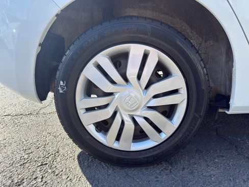 Used 2015 Honda Fit LX image 8