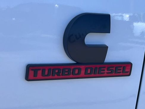 Used 2025 RAM 2500 Big Horn AWD/4WD image 2