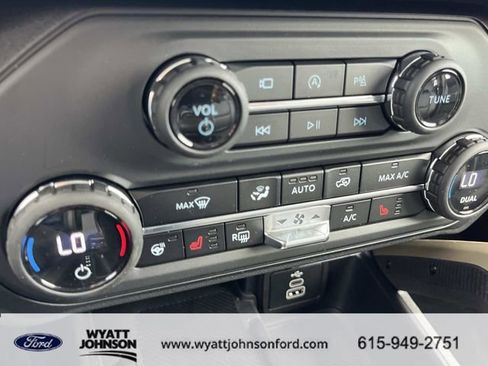 New 2026 Ford Bronco Badlands AWD/4WD image 28