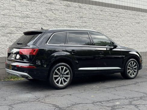 Used 2018 Audi Q7 3.0T Premium Plus w/ Premium Plus Package AWD/4WD image 16