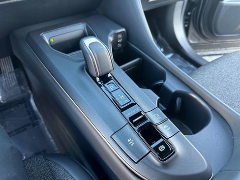 Used 2023 Toyota Crown XLE image 17