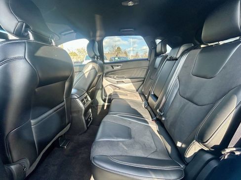 Used 2019 Ford Edge ST w/ Cold Weather Package image 11