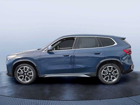 New 2026 BMW X1 xDrive28i w/ Technology Package AWD/4WD image 3