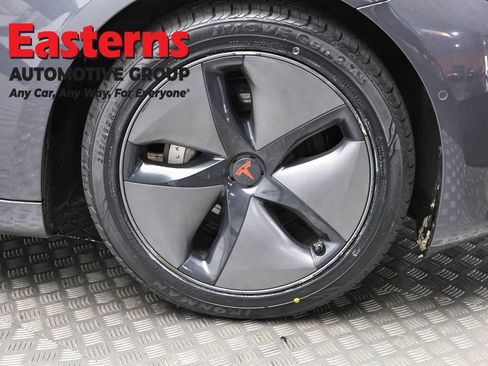 Used 2018 Tesla Model 3 Long Range image 24