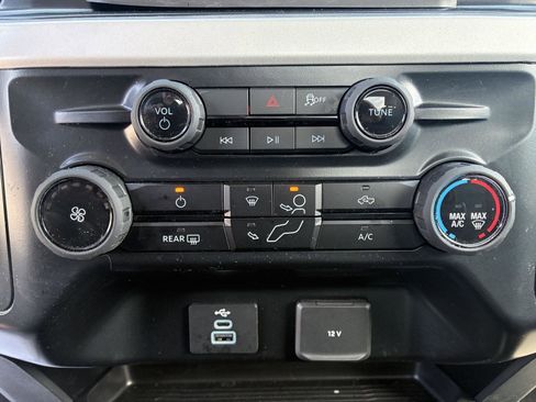 New 2026 Ford F250 XLT w/ FX4 Off-Road Package AWD/4WD image 27