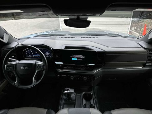 Used 2024 Chevrolet Silverado 1500 ZR2 w/ Technology Package image 14