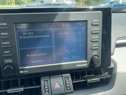 Used 2021 Toyota RAV4 XLE Premium AWD/4WD image 23