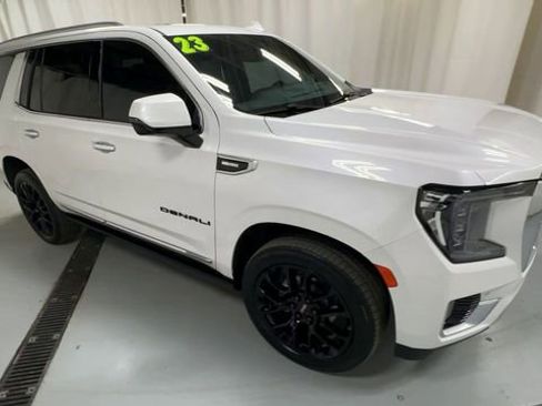 Used 2023 GMC Yukon Denali image 2