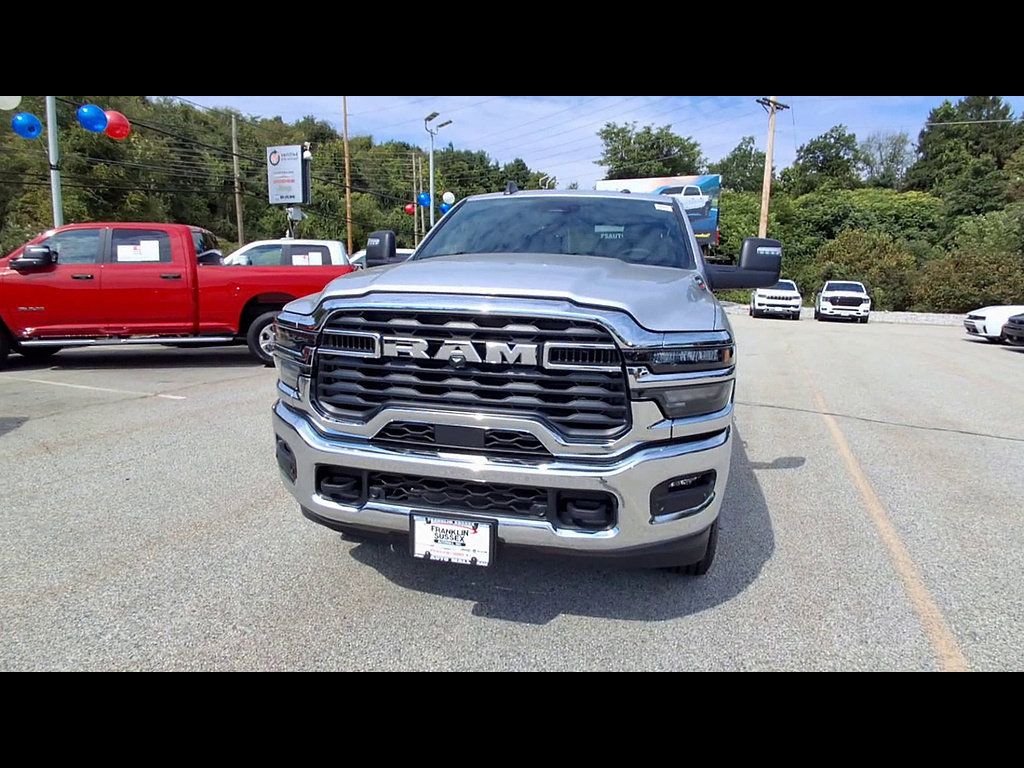 Used 2026 RAM 2500 Big Horn AWD/4WD image 3