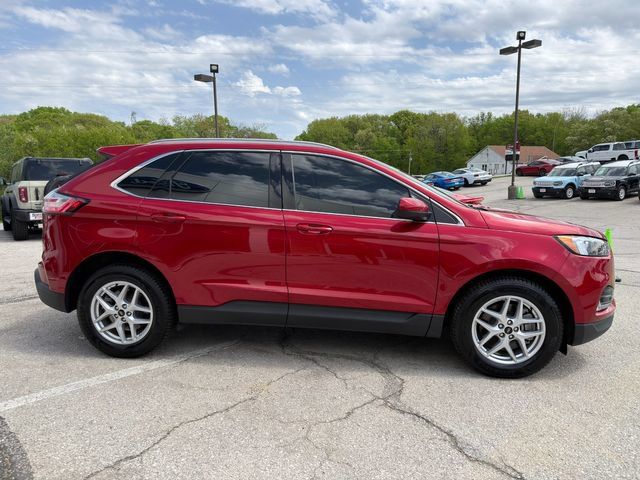 Used 2024 Ford Edge SEL w/ Convenience Package AWD/4WD image 8