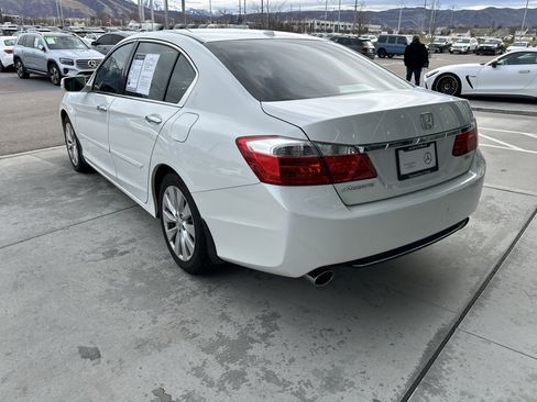 Used 2015 Honda Accord EX-L image 7