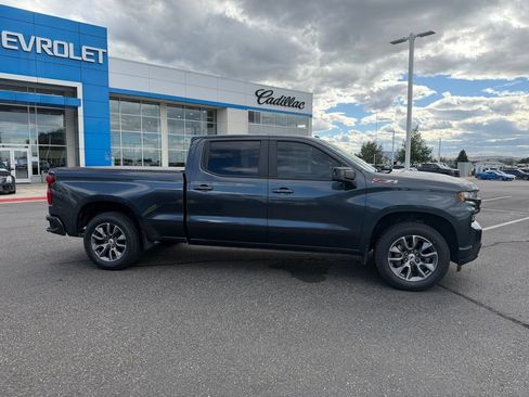 Used 2021 Chevrolet Silverado 1500 RST w/ Z71 Off-Road Package AWD/4WD image 2