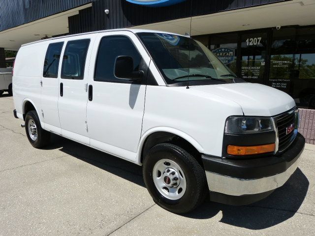 Used 2022 GMC Savana 2500 w/ Driver Convenience Package RWD image 6
