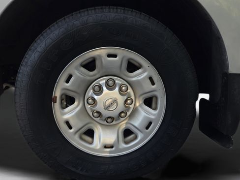 Used 2014 Nissan NV 3500 SV w/ Technology Package image 29