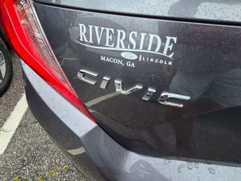 Used 2018 Honda Civic LX image 9