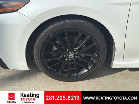 Used 2023 Toyota Camry XSE w/ Navigation Package FWD image 9