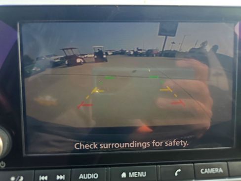 Used 2023 Nissan Rogue S AWD/4WD image 34