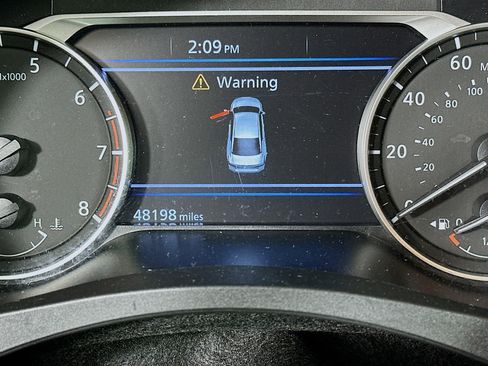 Used 2024 Nissan Altima 2.5 SV image 18