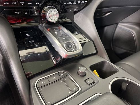 Used 2022 Acura MDX FWD image 33