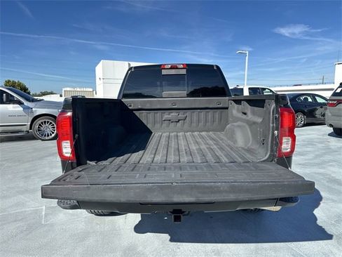 Used 2016 Chevrolet Silverado 1500 High Country w/ High Country Premium Package image 21