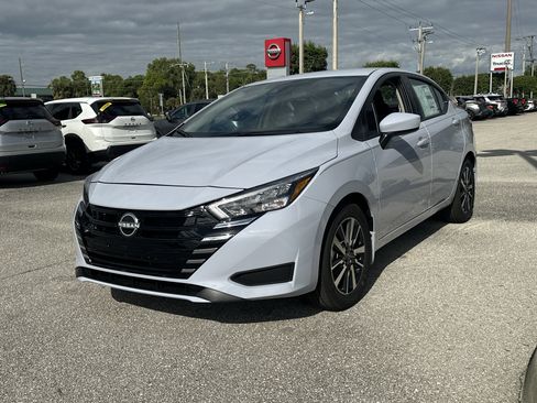 New 2025 Nissan Versa SV w/ Trunk Package image 2