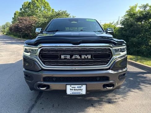 Used 2023 RAM 1500 Limited w/ Body Color Bumper Group AWD/4WD image 3