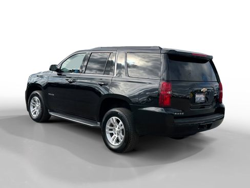 Used 2019 Chevrolet Tahoe LT image 3