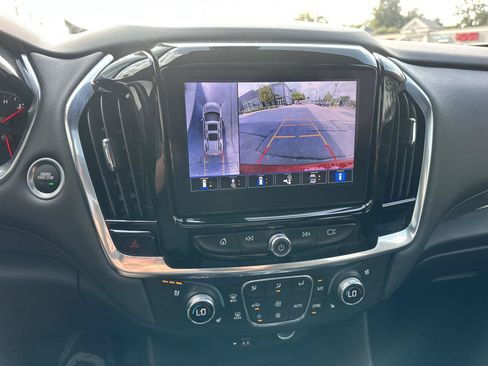 Used 2023 Chevrolet Traverse High Country FWD image 81