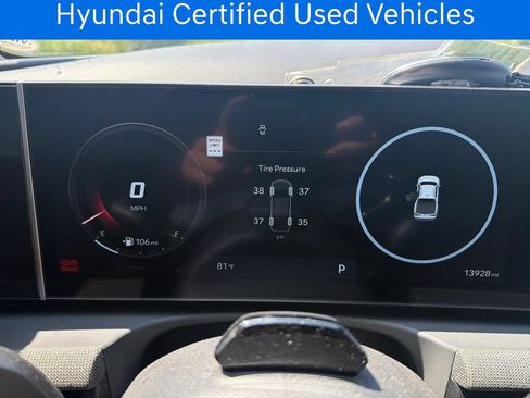 Used 2025 Hyundai Santa Cruz Limited AWD/4WD image 19