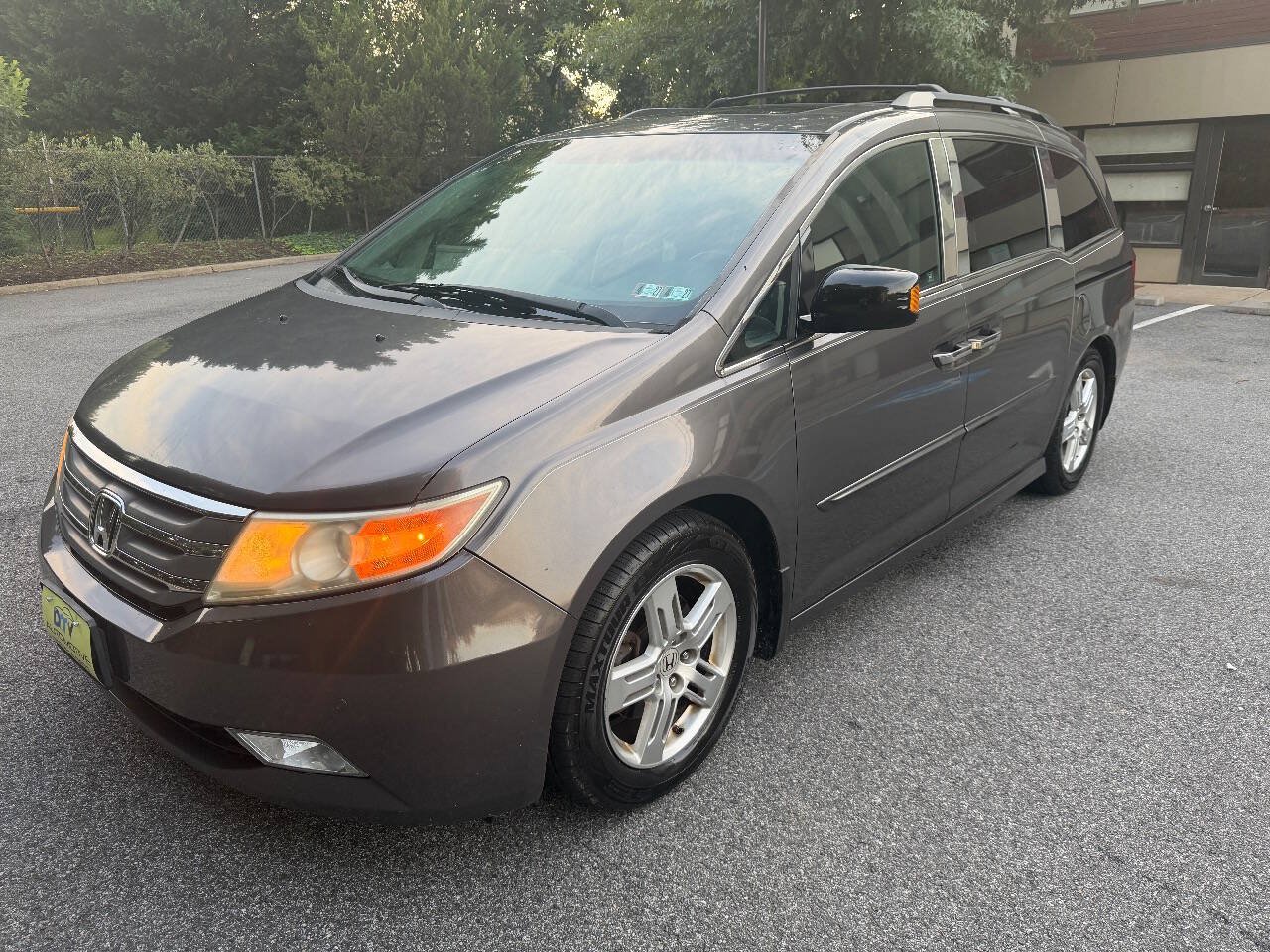Used 2012 Honda Odyssey Touring image 2