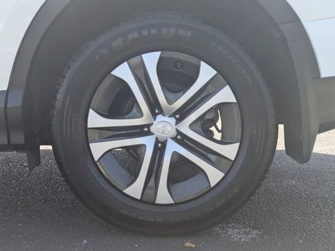 Used 2017 Toyota RAV4 LE w/ All Weather Liner Package AWD/4WD image 13