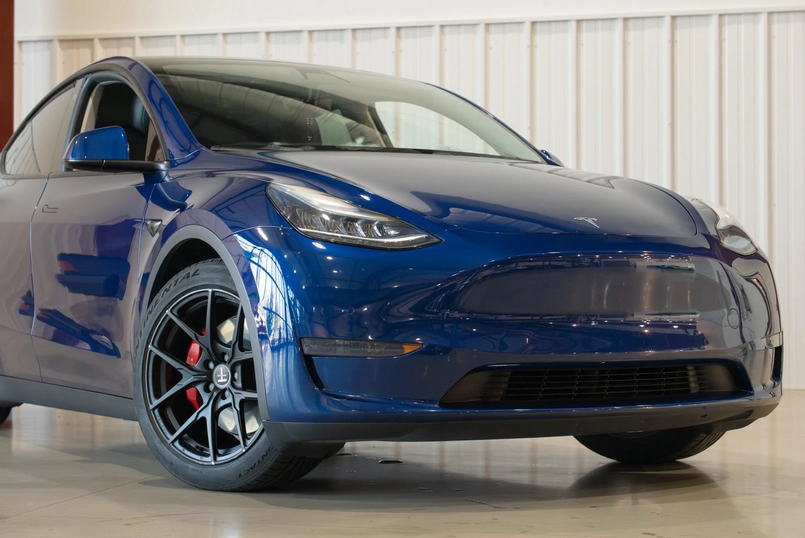 Used 2020 Tesla Model Y Performance AWD/4WD image 9