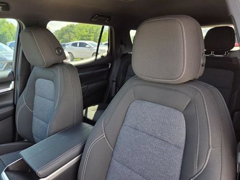 New 2027 GMC Terrain Elevation w/ LPO, Floor Liner Package FWD image 24